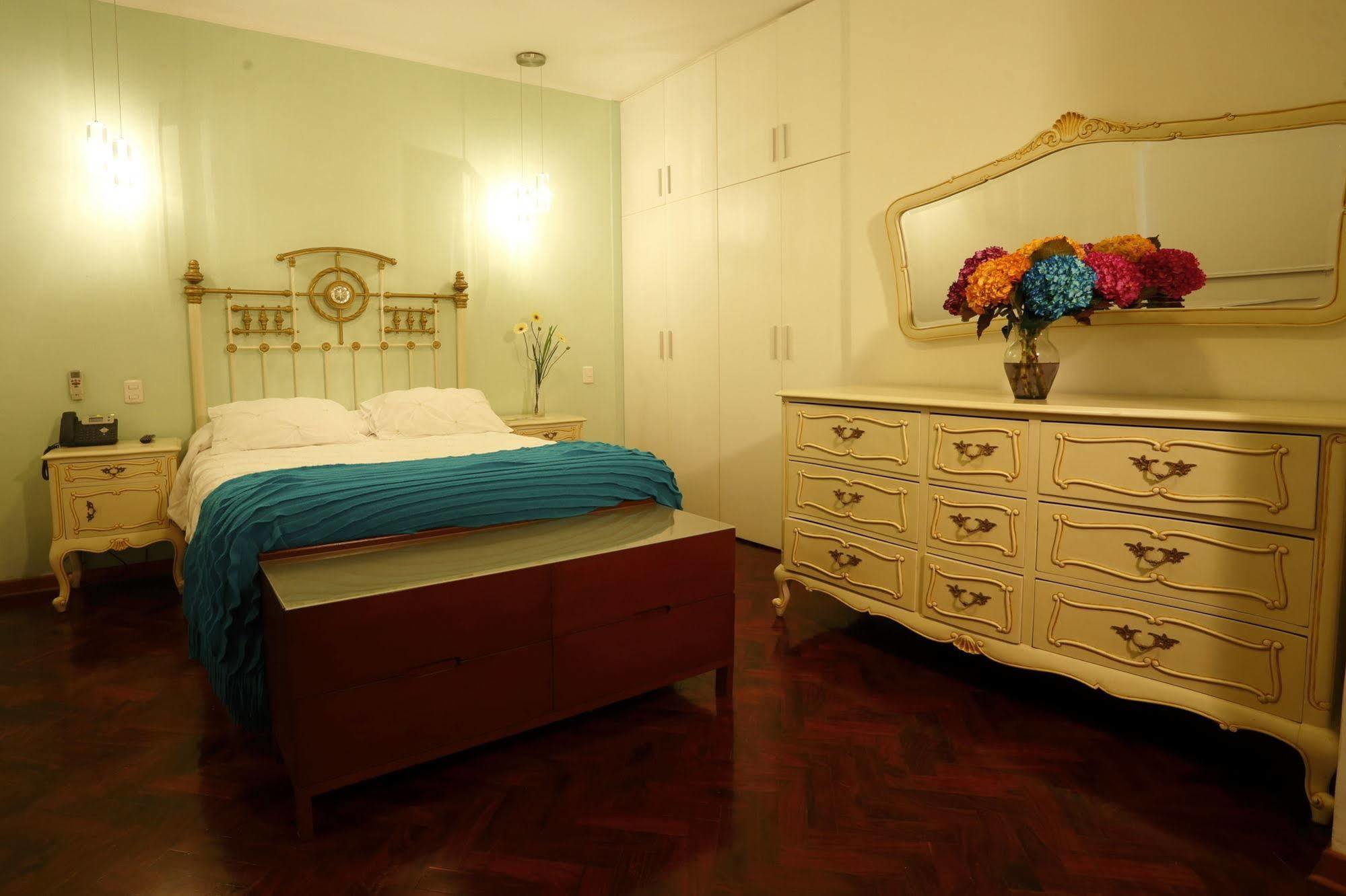 Bed & Breakfast - La Casa De Ceci Лима Экстерьер фото